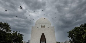 کراچی میں موسم جزوی ابر آلود، ہلکی بارش و بوندا باندی کا امکان