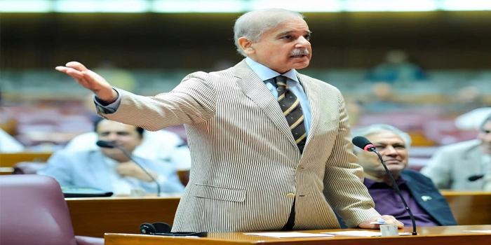 اپوزیشن ہمارے بھائی ہیں، آئیں بیٹھیں، بات چیت کیلئے تیار ہوں: وزیراعظم کی اپوزیشن کو میثاق جمہوریت کی دعوت