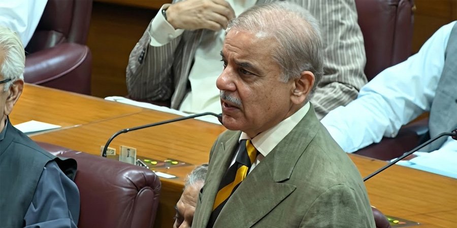 وزیراعظم شہباز شریف نے پٹرول قیمتوں میں خاطر خواہ کمی کا اعلان کردیا