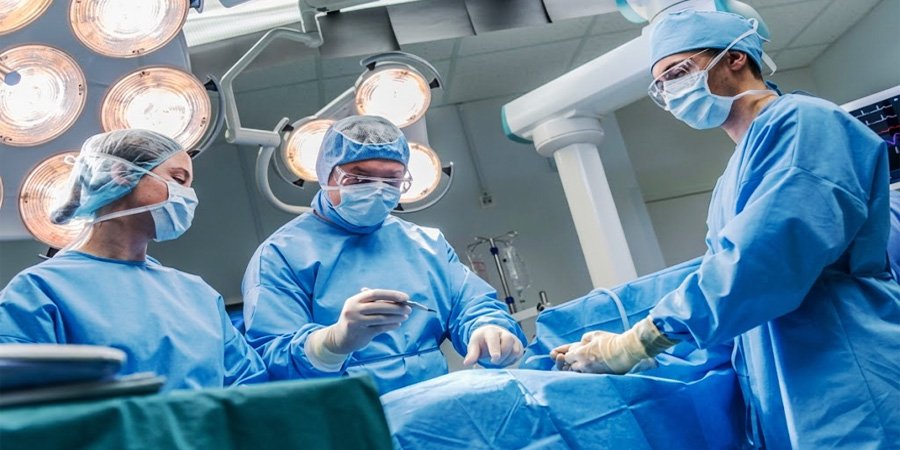 قصور گردہ اسمگلنگ کیس میں نجی اسپتال پر چھاپہ
