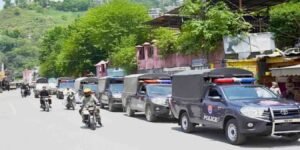 راولاکوٹ میں فائرنگ، متعدد سیکیورٹی اہلکار زخمی آزاد کشمیر میں کشیدگی برقرار