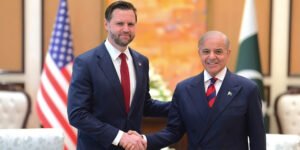 شہباز شریف اور جے ڈی وینس کی اہم ملاقات ایران امریکا مذاکرات پر مشاورت