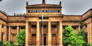 اسٹیٹ بینک کا حکم: قانونی جواز اور مجاز منظوری کے بغیر بینک اکاؤنٹس بلاک نہ کیے جائیں