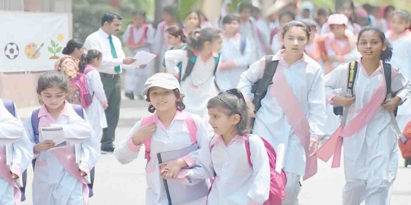 سمر کیمپ قواعد: پنجاب میں نجی اسکولوں کیلئے سخت ہدایات، خلاف ورزی پر کارروائی کا انتباہ