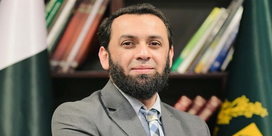 تنخواہ دار طبقے کو ریلیف دینے سے متعلق قومی اسمبلی میں خطاب کرتے ہوئے عطا تارڑ