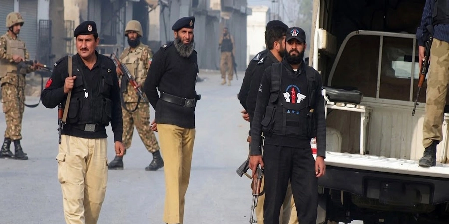 ڈی آئی خان میں پولیس وین پر فائرنگ، اے ایس آئی سمیت 2 اہلکار شہید
