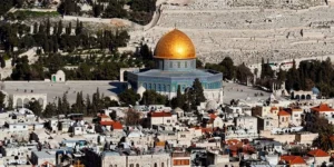 مسجد اقصیٰ میں اسرائیلی کارروائیاں: پاکستان سمیت 8 ممالک کی شدید مذمت