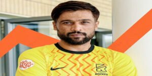 محمد عامر ٹرینٹ راکٹس کے لیے دی ہنڈریڈ لیگ 2026 میں کھیلتے ہوئے