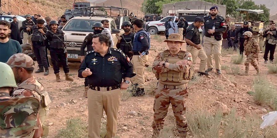 ٹانک میں پولیس کی بکتر بند گاڑی پر دھماکا، دو اہلکار شہید، دو زخمی 2 آپریشن شعبان میں بلوچستان میں سکیورٹی فورسز کی کارروائی