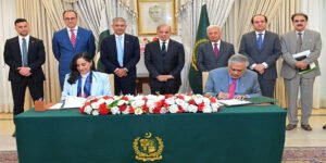 پاکستان اور کینیڈا تجارت و سرمایہ کاری بڑھانے پر متفق، اہم معاہدوں میں پیش رفت