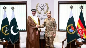 کویت کے وزیر دفاع کی فیلڈ مارشل عاصم منیر سے ملاقات، دفاعی تعاون بڑھانے پر اتفاق