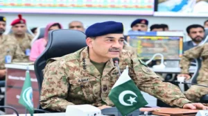 فیلڈ مارشل عاصم منیر کا این ڈی ایم اے ہیڈکوارٹر کا دورہ، مون سون آفات سے نمٹنے کے لیے مکمل تعاون کی یقین دہانی