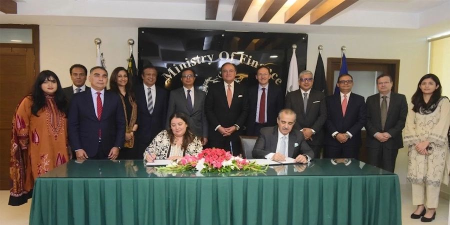 پاکستان میں پہلا ڈی پی آر پروگرام متعارف ہونے کی نمائندگی کرتی مالیاتی تصویر