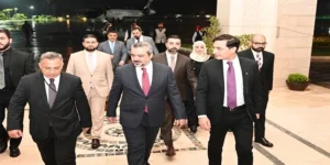 شامی وزیر خارجہ اسلام آباد پہنچ گئے، اہم ملاقاتیں متوقع