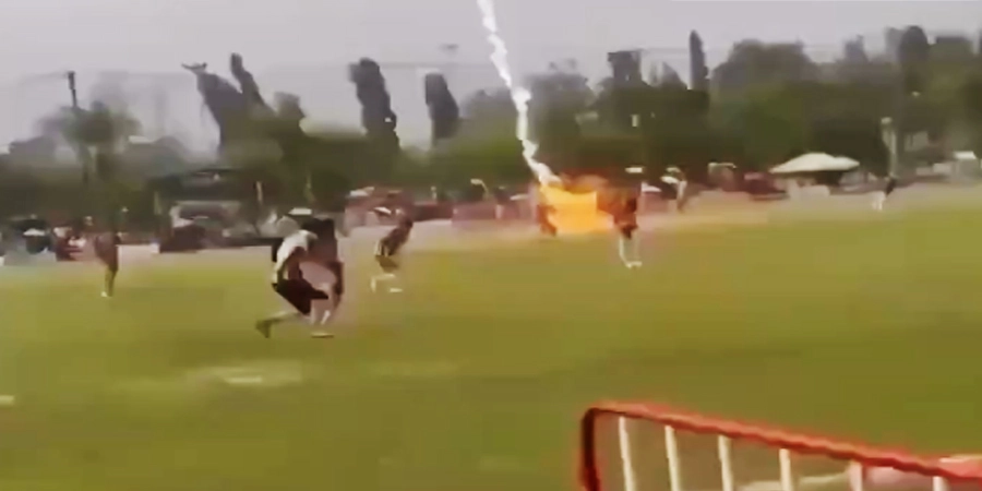 تھائی لینڈ میں آسمانی بجلی گرنے سے فٹبالر جاں بحق