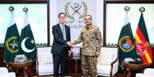 فیلڈ مارشل عاصم منیر فرانس کے سیکرٹری جنرل سے ملاقات، دفاعی تعاون پر گفتگو