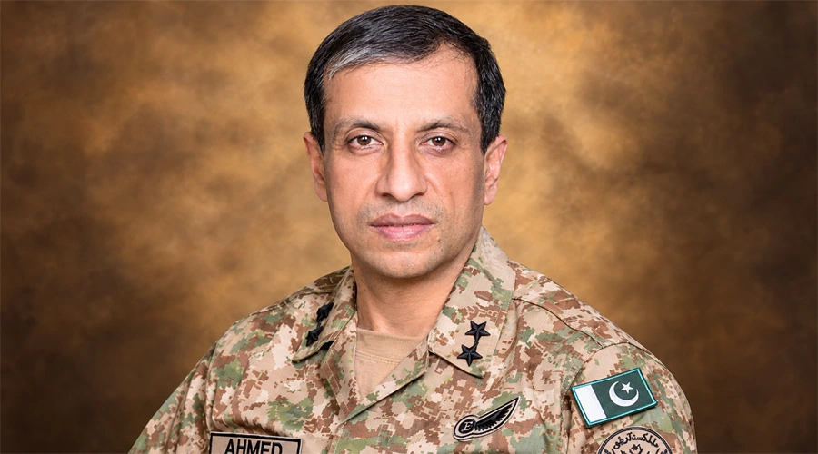 ڈی جی آئی ایس پی آر احمد شریف چودھری کا پشاور میں طلبہ اور فیکلٹی ممبران سے خصوصی نشست