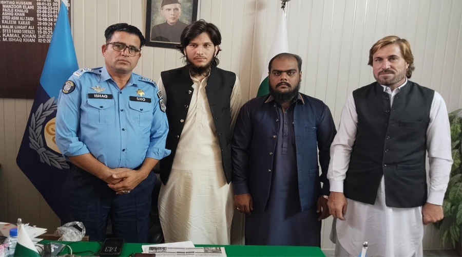 روزنامہ رئیس الاخبار کے صحافیوں کی ایس ایچ او تھانہ سنگجانی محمد اسحاق سے ملاقات